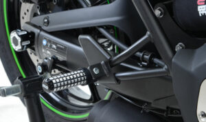 Repose pied R&G RACING Pillion noir Kawasaki 650 Vulcan