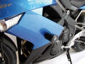 Tampons de protection R&G RACING Aero noir Kawasaki ER-6 F