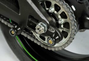 Pions de bras oscillant R&G RACING avec platine noir Kawasaki SX10R