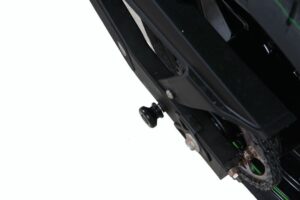 Pion de bras oscillant R&G RACING blanc Kawasaki Ninja 400/Z400 ABS