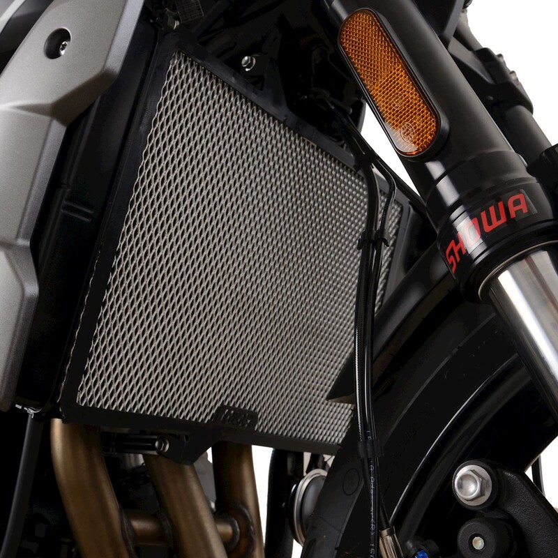 Protection de radiateur R&G RACING - argent Triumph Trident 660 Protection de radiateur R&G RACING - argent Triumph Trident 660