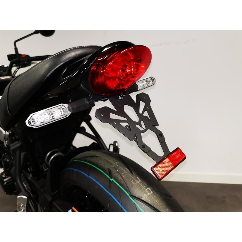 Support de plaques V PARTS - Kawasaki Z650 RS Support de plaques V PARTS - Kawasaki Z650 RS