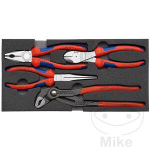 Jeu d'outils dans un insert