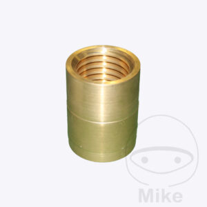 L'écrou de transport court vers la droit