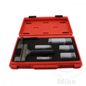 Riveteuse pour chaînes de distribution