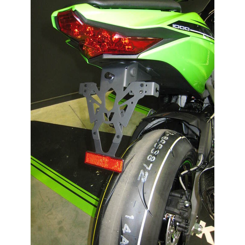 Support de plaque V PARTS noir Kawasaki ZX10R Support de plaque V PARTS noir Kawasaki ZX10R