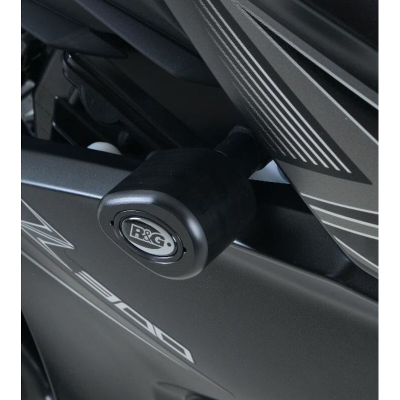 Tampons de protection R&G RACING Aero noir Kawasaki Z300 Tampons de protection R&G RACING Aero noir Kawasaki Z300 – Image 2