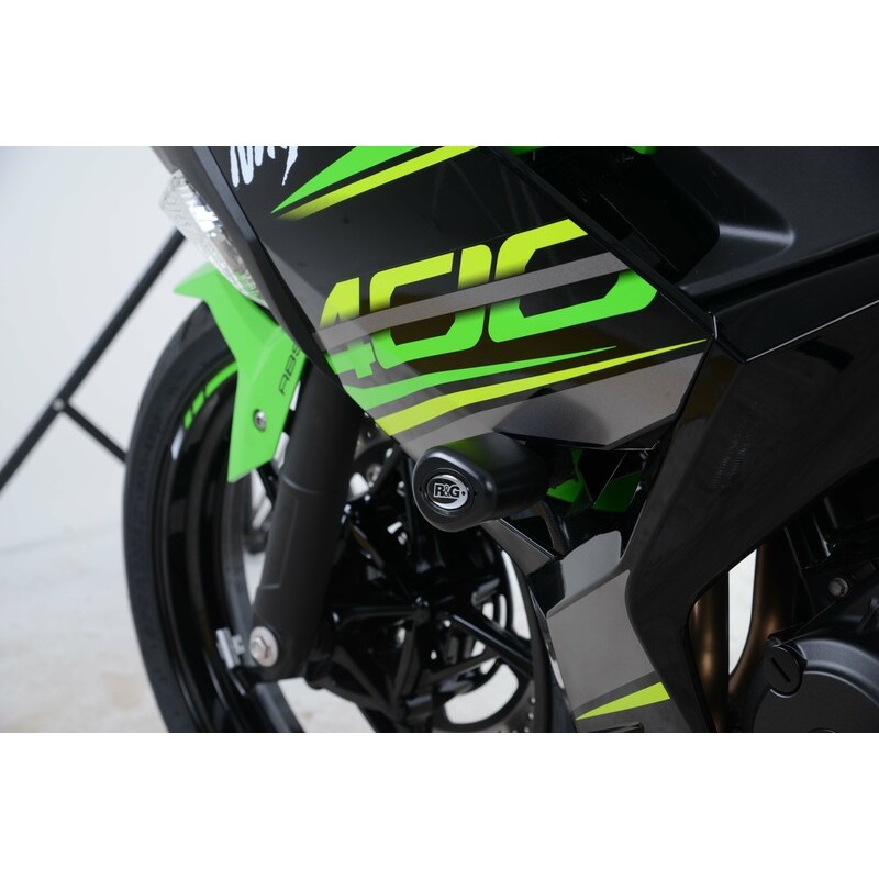 Tampons de protection R&G RACING Aero noir Kawasaki Ninja 400 Tampons de protection R&G RACING Aero noir Kawasaki Ninja 400 – Image 3
