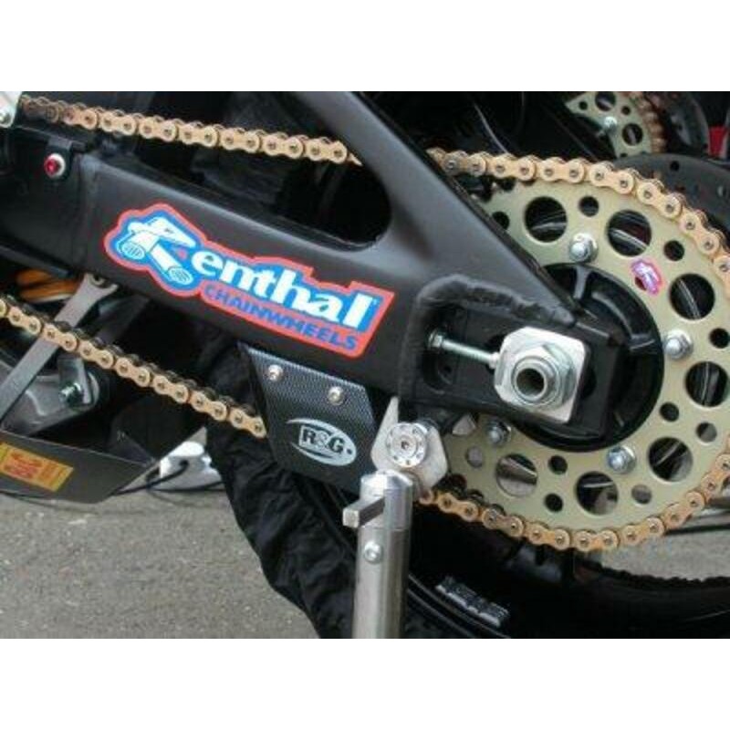 Protège couronne (dent de requin) R&G RACING ABS look carbone Protège couronne (dent de requin) R&G RACING ABS look carbone