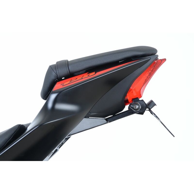Support de plaque R&G RACING noir Suzuki GSX-R125 Support de plaque R&G RACING noir Suzuki GSX-R125 – Image 4
