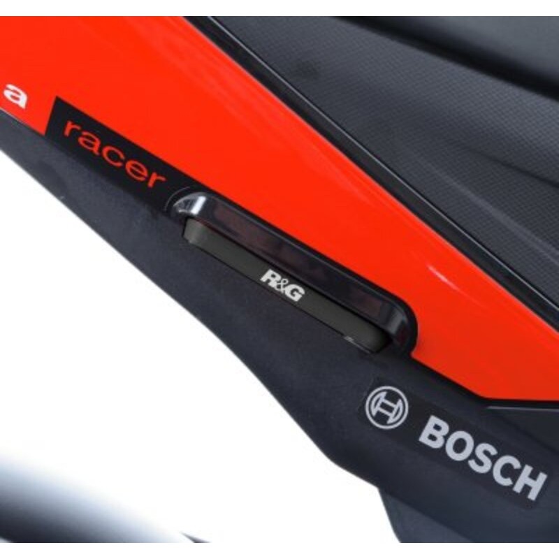 Cache orifice repose-pieds arrière gauche R&G RACING - noir Aprilia Cache orifice repose-pieds arrière gauche R&G RACING - noir Aprilia – Image 4