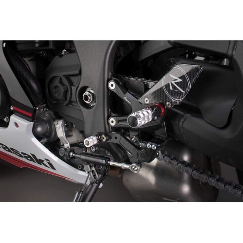 Commandes reculées fixe LIGHTECH sélection inversée - Kawasaki ZX10R Commandes reculées fixe LIGHTECH sélection inversée - Kawasaki ZX10R – Image 3