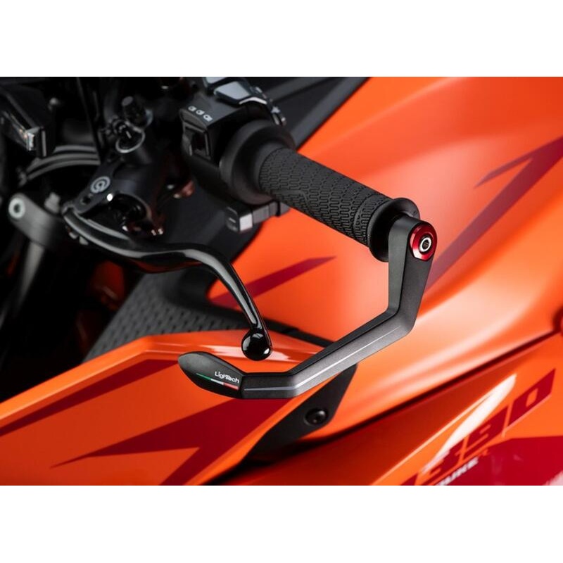 Protection de levier d'embrayage LIGHTECH GC-Tech adaptateur non-inclus Protection de levier d'embrayage LIGHTECH GC-Tech adaptateur non-inclus