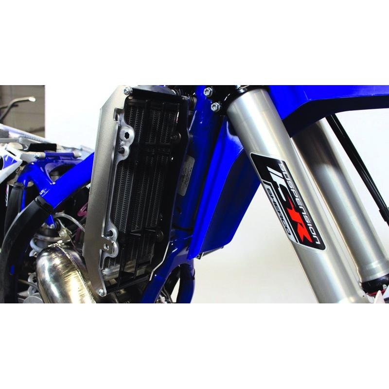 Protection de radiateur AXP aluminium - Suzuki RM-Z450 Protection de radiateur AXP aluminium - Suzuki RM-Z450