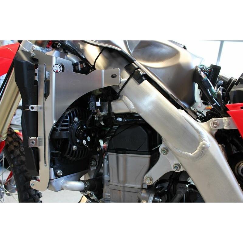 Protection de radiateur AXP aluminium - Honda CRF450L Protection de radiateur AXP aluminium - Honda CRF450L – Image 3
