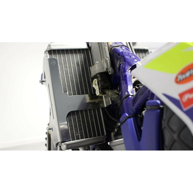 Protections de radiateurs AXP aluminium/noir Sherco Protections de radiateurs AXP aluminium/noir Sherco